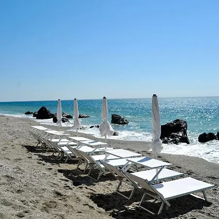 Apartment Caruggio Al Mare Vicino Al Mare E Comodo Al Centro Di