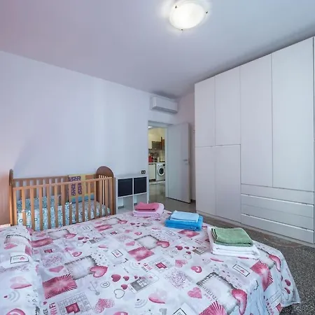 Apartment Caruggio Al Mare Vicino Al Mare E Comodo Al Centro Di
